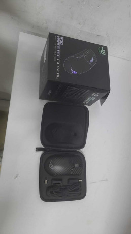 ASUS ROG HARPE ACE EXTREME GAMING MOUSE(OUTLET)