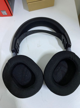 ASUS ROG PELTA KABLOSUZ KULAKLIK(OUTLET)