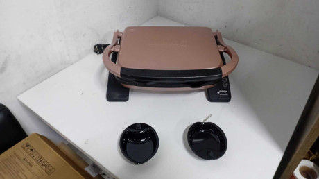 KORKMAZ A329-20 TOSTKOLIK ROSAGOLD 1800W T(OUTLET)