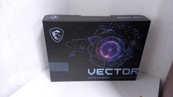 MSI VECTOR A18 HX A9WIG-093TR R9-9955HX 32(OUTLET)