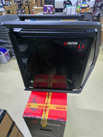 ASUS ROG HYPERION GR701 KASA(OUTLET)