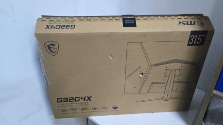31.5 MSI G32C4X VA FHD 1MS 250HZ HDMI DP(OUTLET)