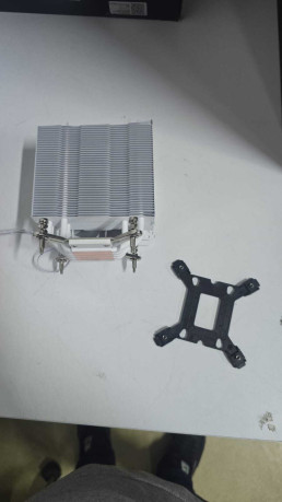 SEGOTEP Frozen Tower T4 120mm Beyaz Hava S(OUTLET)