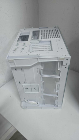 Lian Li O11 Dynamic Mini V2 Beyaz Midtower(OUTLET)