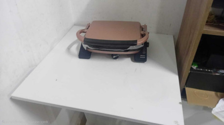 KORKMAZ A329-20 TOSTKOLIK ROSAGOLD 1800W T(OUTLET)