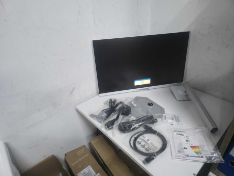 GIGABYTE M27Q2 QD ICE 27