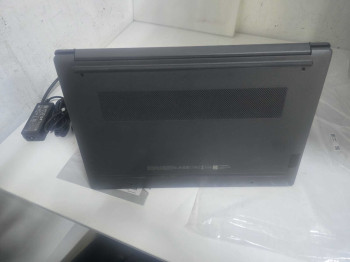 HP 250 G10 B9YT2ET i7-1355U 16GB 512GB 15.(OUTLET)