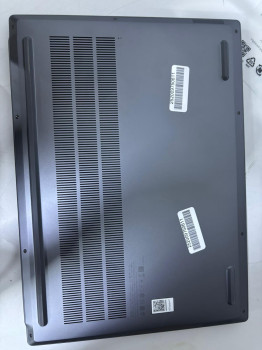 LENOVO TB 21U00013TX R9-8940HX 32G 1TB 16